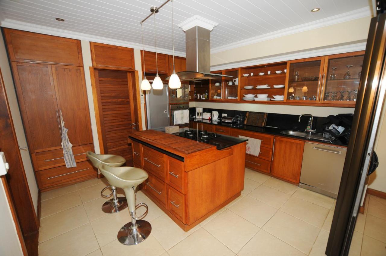 Villa Oasis 佩雷贝勒 外观 照片