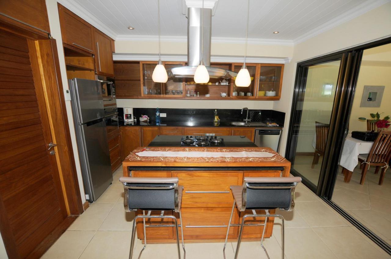 Villa Oasis 佩雷贝勒 外观 照片