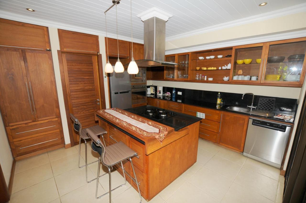 Villa Oasis 佩雷贝勒 外观 照片